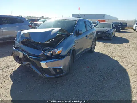 2018 Mitsubishi RVR SE VIN JA4AJ3AU1JU603077 фото 2