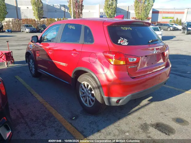 JA4AH3AUXHZ612773 — 2017 Mitsubishi RVR, фото 3 с аукциона IAAI 14.10.2026, Передняя часть