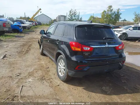 2018 Mitsubishi RVR VIN JA4AJ3AUXJU602879 фото 3