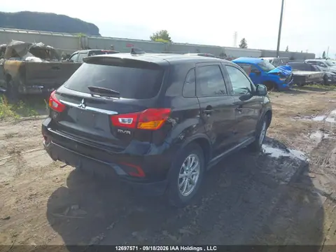 2018 Mitsubishi RVR VIN JA4AJ3AUXJU602879 фото 4