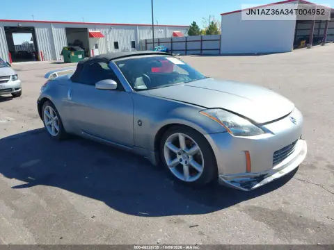 JN1AZ36A34T004952 — 2004 Nissan 350Z, Сзади, фото до ремонта
