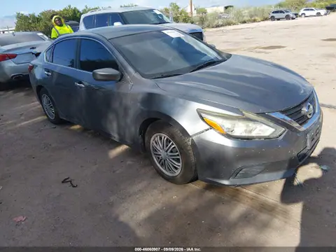 1N4AL3AP8GN362475 — 2016 Nissan Altima 2.5/2.5 S/2.5 SL/2.5 SR/2.5 SV, Задняя часть (Rear), фото до ремонта