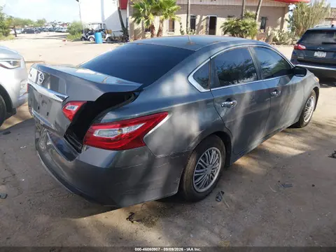2016 Nissan Altima 2.5/2.5 S/2.5 Sl/2.5 Sr/2.5 Sv VIN 1N4AL3AP8GN362475 фото 4
