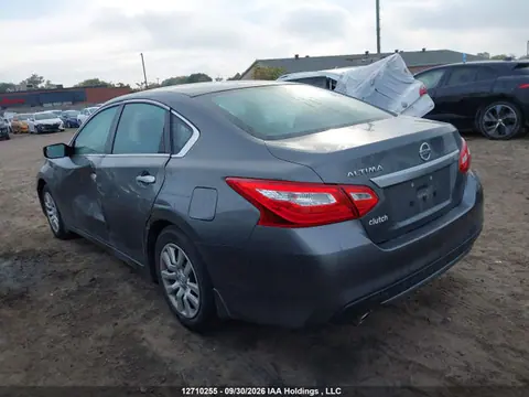 2017 Nissan Altima 2.5/2.5 S/2.5 Sl/2.5 Sr/2.5 Sv VIN 1N4AL3APXHN320469 фото 3