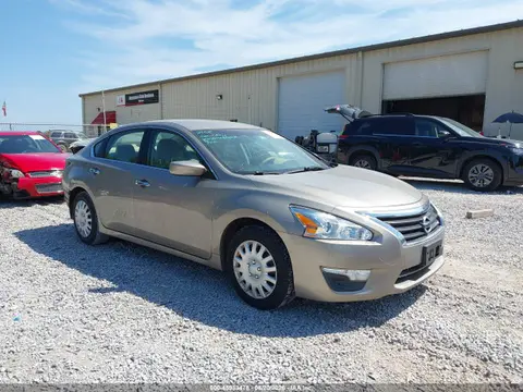 1N4AL3AP8EN356804 — 2014 Nissan Altima 2.5/2.5 S/2.5 SL/2.5 SV, Задняя часть (Rear), фото до ремонта