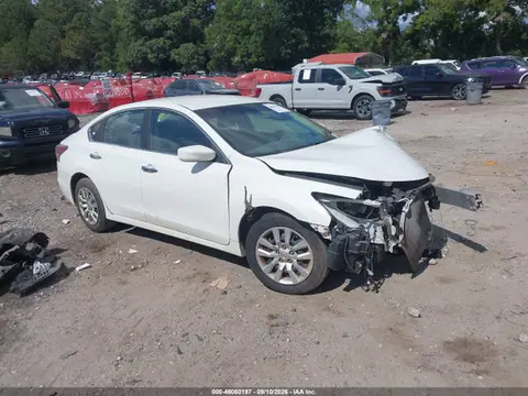 1N4AL3APXFC298076 — 2015 Nissan Altima 2.5/2.5 S/2.5 SL/2.5 SV, Передняя часть (Front & Rear), фото до ремонта