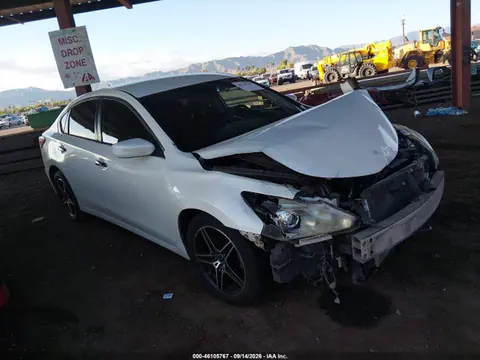 1N4AL3AP7FN300080 — 2015 Nissan Altima 2.5/2.5 S/2.5 SL/2.5 SV, Передняя часть (Front End), фото до ремонта