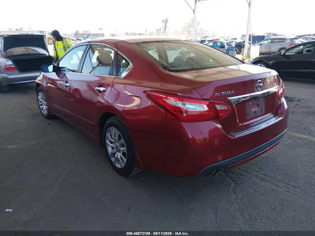 1N4AL3AP8GN391555 — 2016 Nissan Altima 2.5/S/SV/SL/SR, фото 3 с аукциона IAAI 14.10.2026, Передняя часть