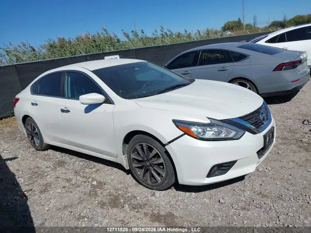 1N4AL3AP2HC285177 — 2017 Nissan Altima 2.5/S/SV/SL/SR, Передняя часть (Front), фото до ремонта