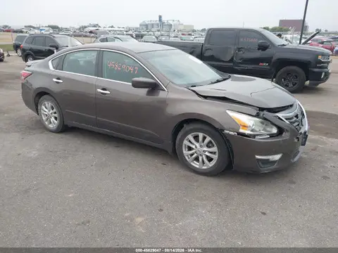 1N4AL3AP4EN239155 — 2014 Nissan Altima 2.5 S, Передняя часть (Front End), фото до ремонта