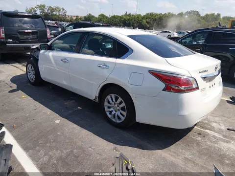 2014 Nissan Altima 2.5 S VIN 1N4AL3AP4EN344150 фото 3
