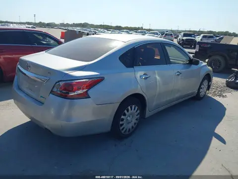 2014 Nissan Altima 2.5 S VIN 1N4AL3AP5EC142994 фото 4