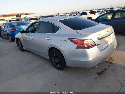 2014 Nissan Altima 2.5 S VIN 1N4AL3AP4EN369193 фото 3