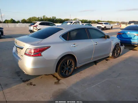 2014 Nissan Altima 2.5 S VIN 1N4AL3AP4EN369193 фото 4