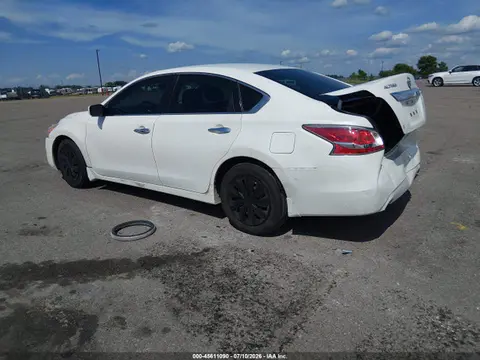 2015 Nissan Altima 2.5 S VIN 1N4AL3AP6FN881426 фото 3