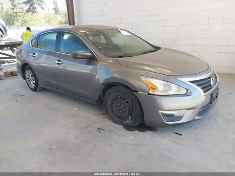 1N4AL3AP9FC434262 — 2015 Nissan Altima 2.5 S, Передняя часть справа (Right Front), фото до ремонта