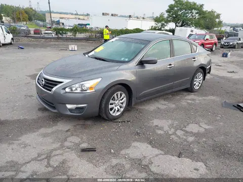 2015 Nissan Altima 2.5 S VIN 1N4AL3AP0FN370875 фото 2