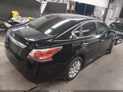 2015 Nissan Altima 2.5 S VIN 1N4AL3AP0FC200544 фото 4