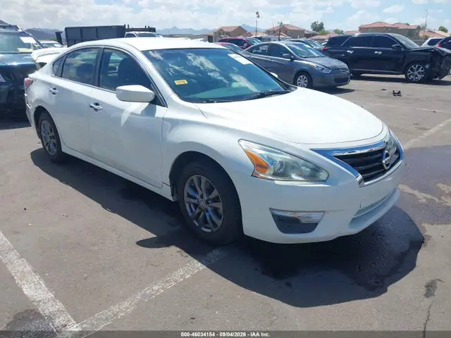 1N4AL3AP7FC577680 — 2015 Nissan Altima 2.5 S, Задняя часть (Rear), фото до ремонта