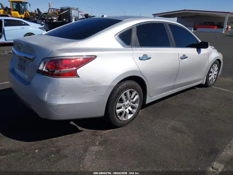 2015 Nissan Altima 2.5 S VIN 1N4AL3AP6FN348637 фото 4