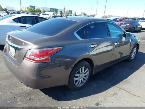 2015 Nissan Altima 2.5 S VIN 1N4AL3AP0FN868610 фото 4