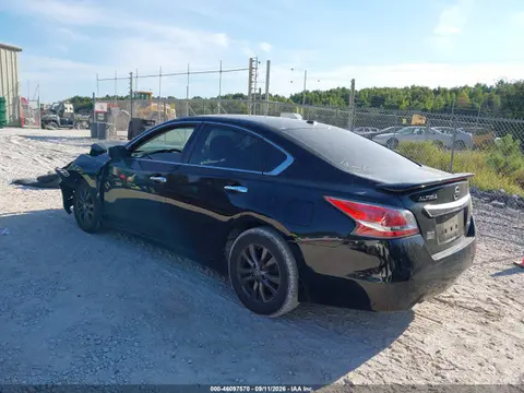 2015 Nissan Altima 2.5 S VIN 1N4AL3AP3FN923499 фото 3