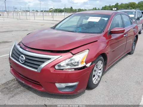 2015 Nissan Altima 2.5 S VIN 1N4AL3AP6FC136686 фото 2