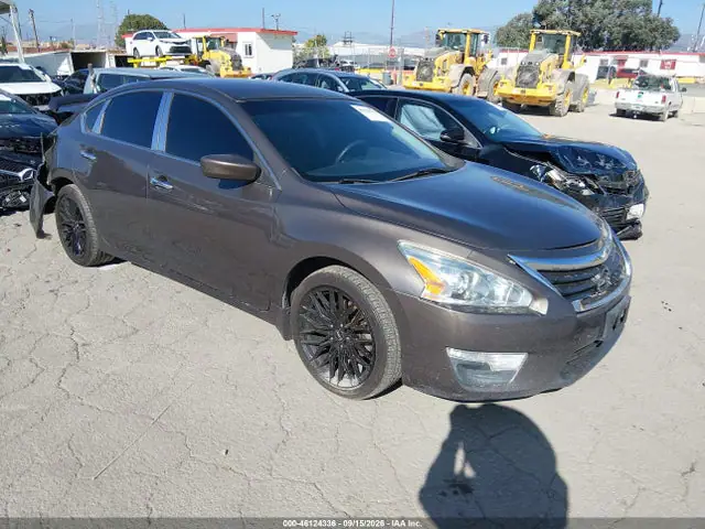 1N4AL3AP6FC465002 — 2015 Nissan Altima 2.5 S, Задняя часть (Rear), фото до ремонта