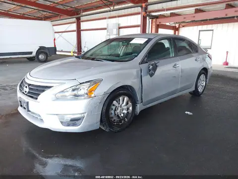 2015 Nissan Altima 2.5 S VIN 1N4AL3AP2FC144218 фото 2