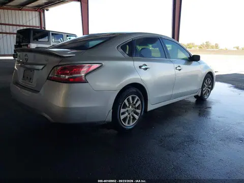 2015 Nissan Altima 2.5 S VIN 1N4AL3AP2FC144218 фото 4