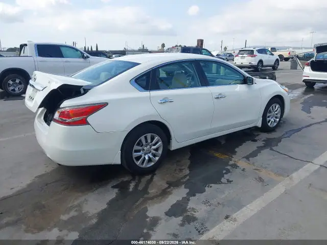 1N4AL3AP6FC461287 — 2015 Nissan Altima 2.5 S, фото 4 с аукциона IAAI 14.10.2026, Задняя часть