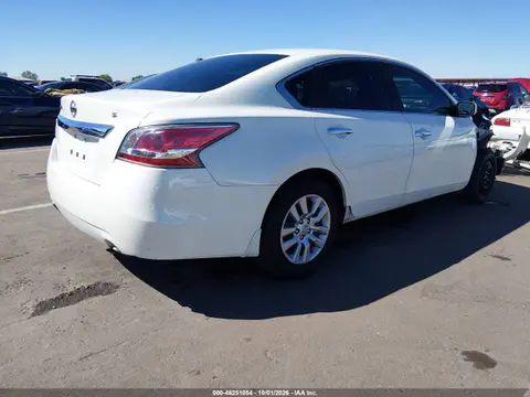 2015 Nissan Altima 2.5 S VIN 1N4AL3APXFN364873 фото 4