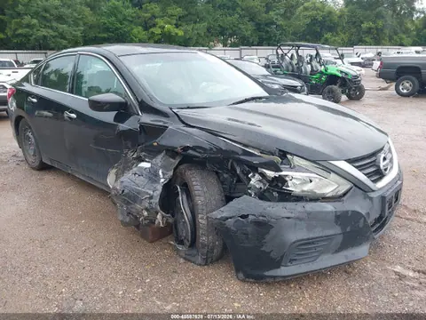 1N4AL3AP9GN333115 — 2016 Nissan Altima 2.5 S, Передняя часть (Front End), фото до ремонта