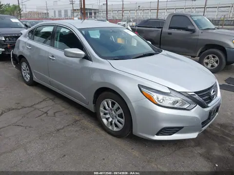 1N4AL3AP6GC138245 — 2016 Nissan Altima 2.5 S, Задняя часть (Rear), фото до ремонта