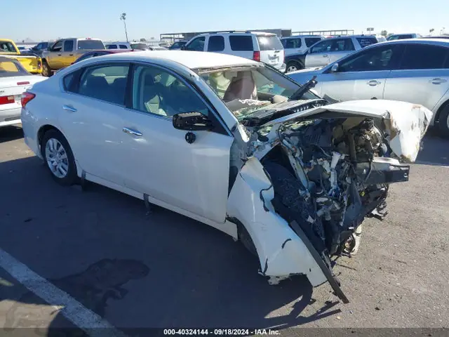 1N4AL3AP4HN353726 — 2017 Nissan Altima 2.5 S, Передняя часть (Front End), фото до ремонта