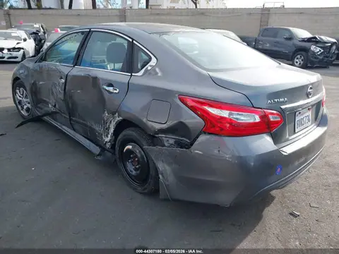 2017 Nissan Altima 2.5 S VIN 1N4AL3AP7HC152169 фото 3