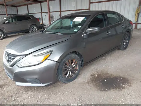 2017 Nissan Altima 2.5 S VIN 1N4AL3APXHN308743 фото 2