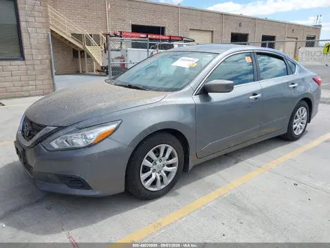 2017 Nissan Altima 2.5 S VIN 1N4AL3AP5HN348261 фото 2
