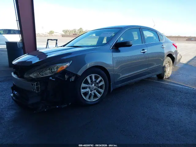 1N4AL3AP5HN354111 — 2017 Nissan Altima 2.5 S, фото 2 с аукциона IAAI 13.10.2026, Естественный износ