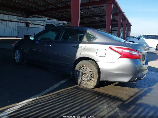 1N4AL3AP5HN354111 — 2017 Nissan Altima 2.5 S, фото 3 с аукциона IAAI 13.10.2026, Естественный износ