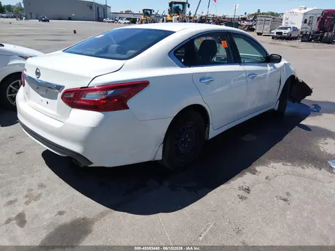 2018 Nissan Altima 2.5 S VIN 1N4AL3AP3JC472465 фото 4