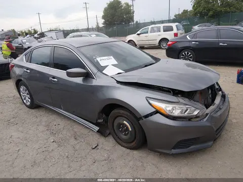 1N4AL3AP5JC471785 — 2018 Nissan Altima 2.5 S, Передняя часть (Front End), фото до ремонта