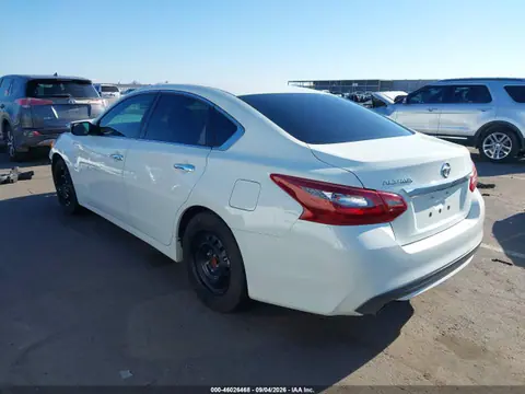2018 Nissan Altima 2.5 S VIN 1N4AL3AP3JC176748 фото 3