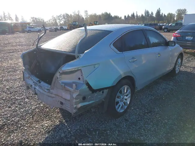 1N4AL3AP9JC140885 — 2018 Nissan Altima 2.5 S, фото 4 с аукциона IAAI 30.09.2026, Задняя часть