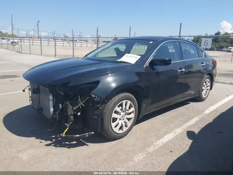 2018 Nissan Altima 2.5 S VIN 1N4AL3AP2JC233909 фото 2