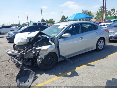 2018 Nissan Altima 2.5 S VIN 1N4AL3AP3JC140896 фото 2