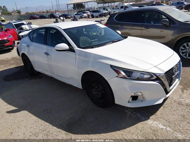1N4BL4BV8KC221613 — 2019 Nissan Altima 2.5 S, Задняя часть (Rear), фото до ремонта
