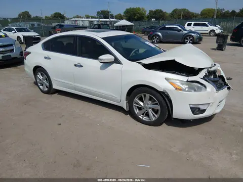 1N4AL3APXEC296827 — 2014 Nissan Altima 2.5 SL, Передняя часть (Front End), фото до ремонта