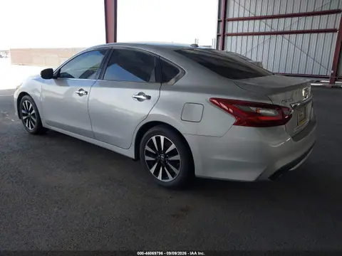 2018 Nissan Altima 2.5 Sl VIN 1N4AL3AP4JC214245 фото 3
