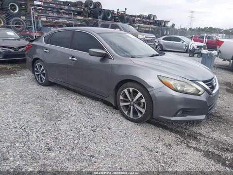 1N4AL3AP5GC185914 — 2016 Nissan Altima 2.5 SR, Задняя часть (Rear), фото до ремонта